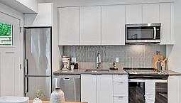 Studio Apartment For Rent - 137 East Keith Road & 138 East 6Th S