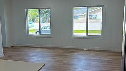 3Bed Townhouse + 1Bed In-Law Suite - Alberta Avenue