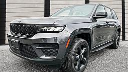 2024 Jeep Grand Cherokee Altitude Brand New Blowout Special!! $8