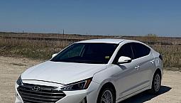 2020 Hyundai Elantra Preferred/ Back Up Cam / Heated Seats/
