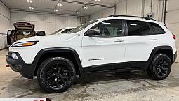 2018 Jeep Cherokee Trailhawk Leather Plus *Clean Title *Safetied